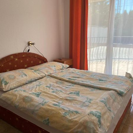 באלאטונפורד Abigel Apartmanhaz מראה חיצוני תמונה