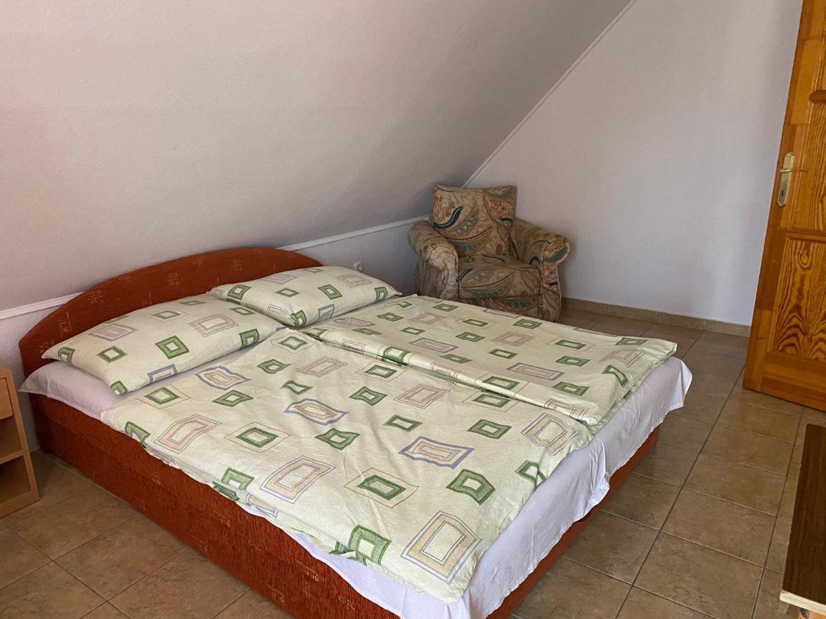 באלאטונפורד Abigel Apartmanhaz מראה חיצוני תמונה
