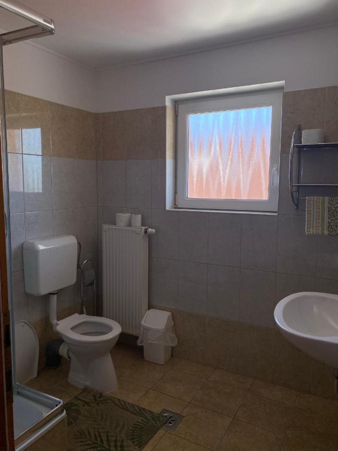 באלאטונפורד Abigel Apartmanhaz מראה חיצוני תמונה