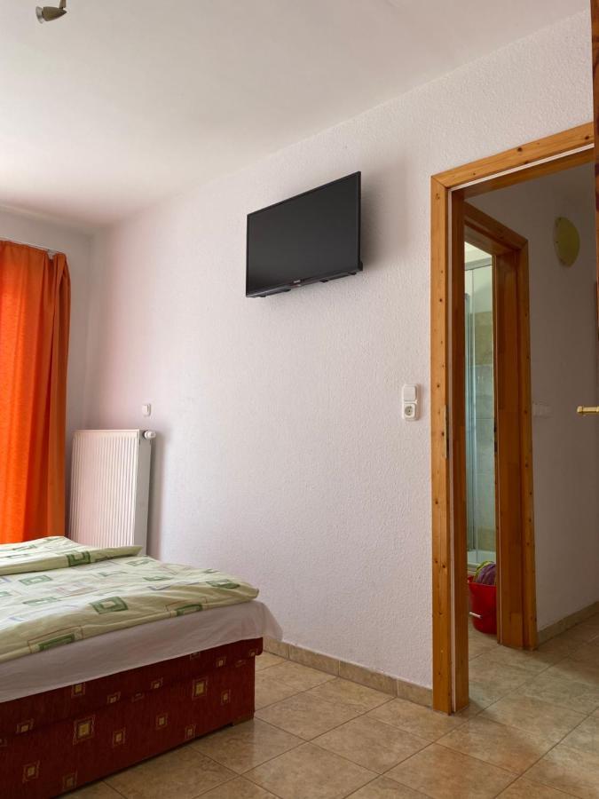 באלאטונפורד Abigel Apartmanhaz מראה חיצוני תמונה
