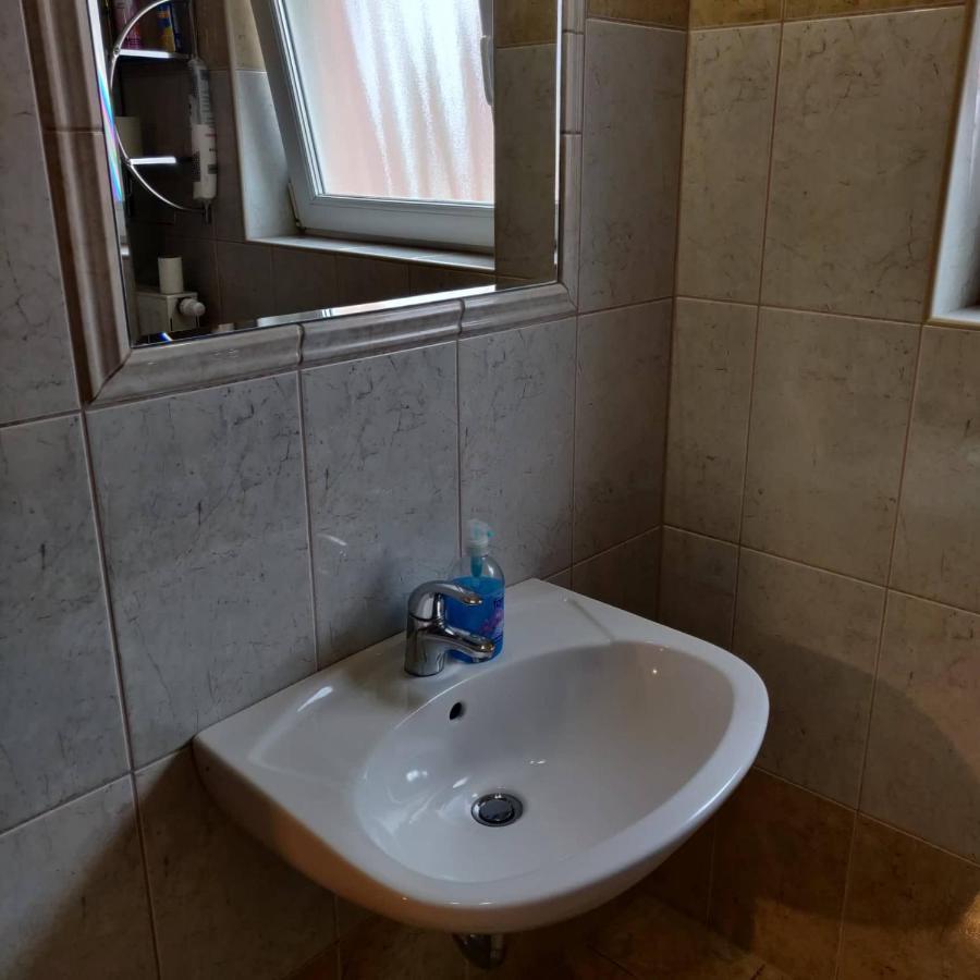 באלאטונפורד Abigel Apartmanhaz מראה חיצוני תמונה