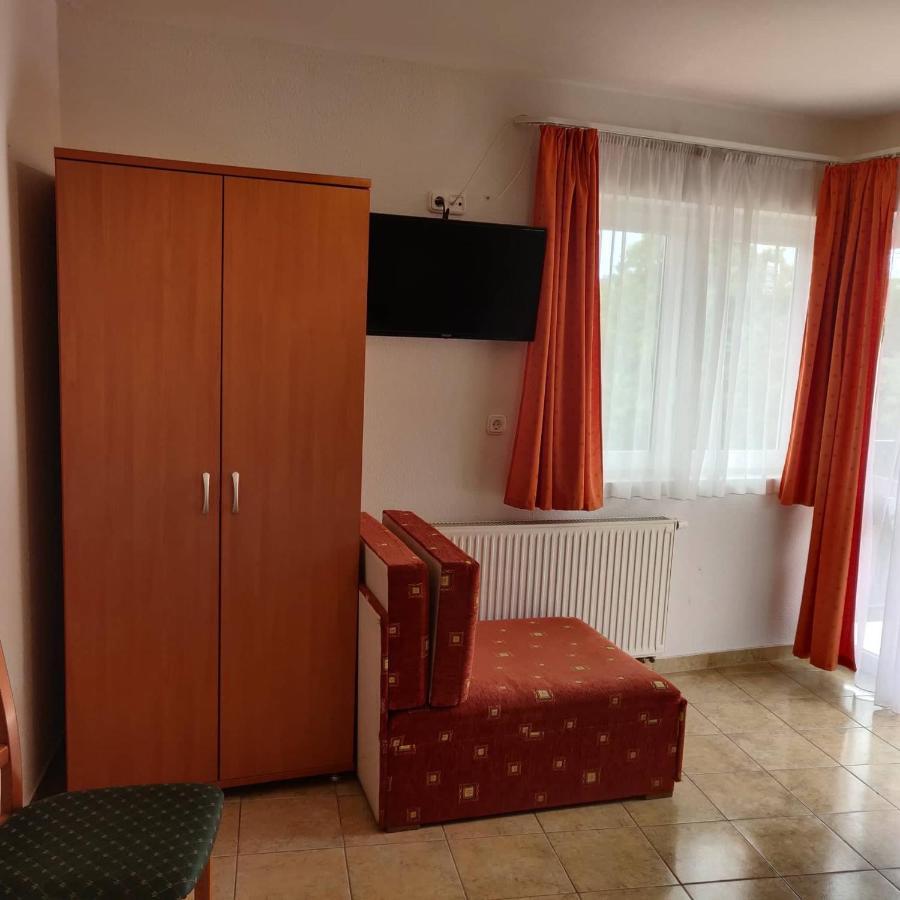 באלאטונפורד Abigel Apartmanhaz מראה חיצוני תמונה